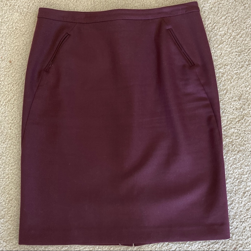 Cabernet Loft Pencil skirt w stretch